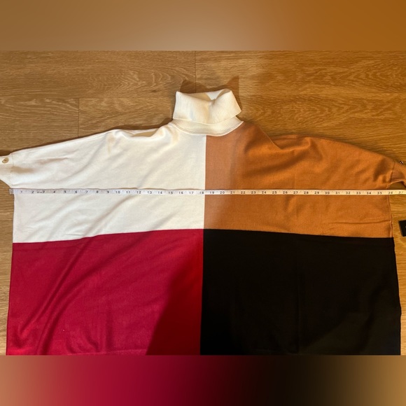 JM Collection  Petite Turtleneck Color Bloqued Buttom Trim Poncho Sweater - Picture 7 of 9